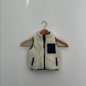 navy and sherpa reversible puffer vest, kids size 3T